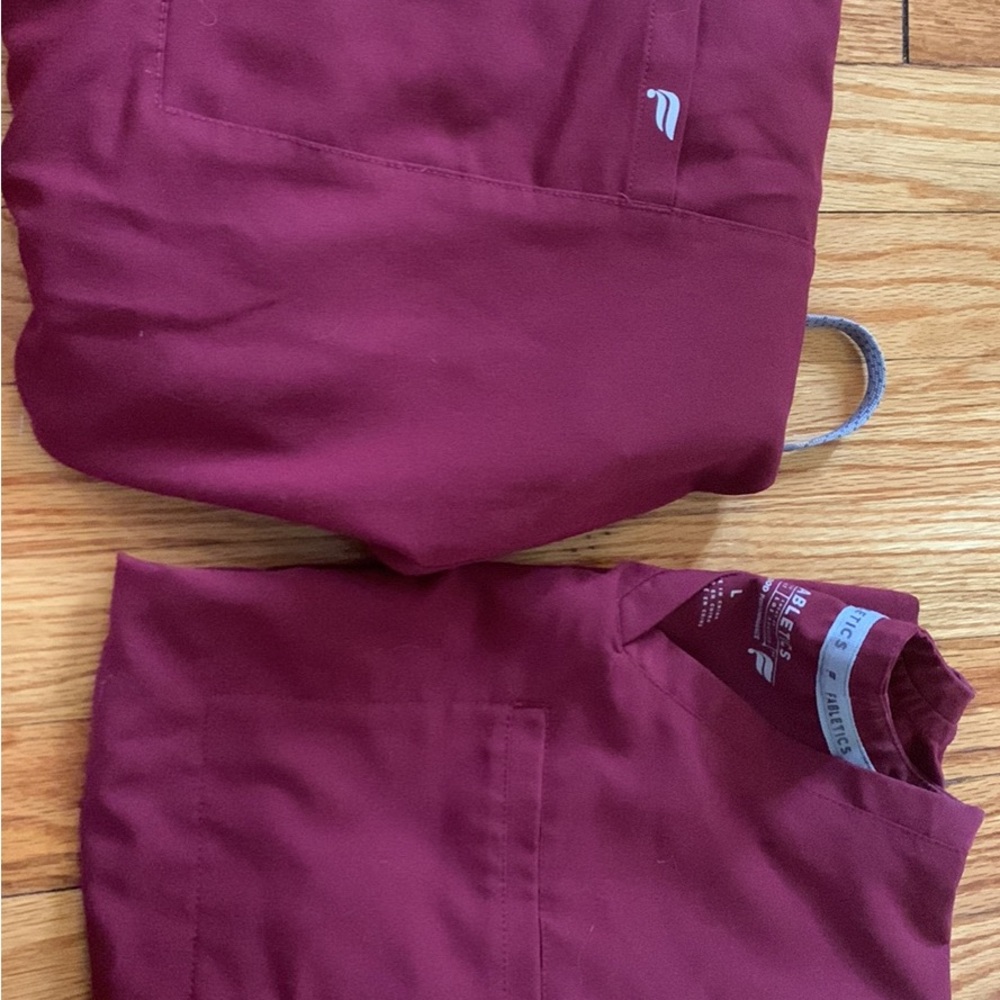 New red fabletics scrubs only work once